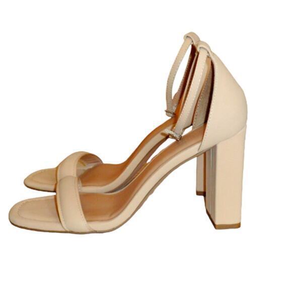 Call It Spring Nude 4"‎ Block Heel Ankle Strap Womens Size 9 - Picture 1 of 9